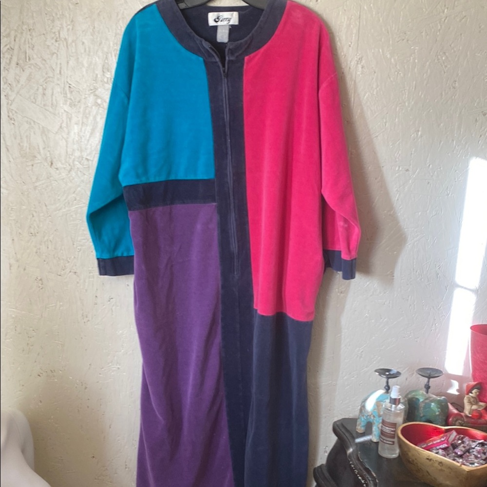 Gerry color block 90’s robe moo moo  Multicolor Long Sleeve velvet nightgown